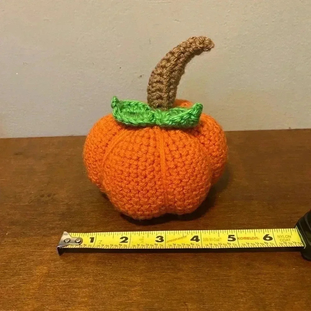 Crochet Fall Pumpkin decor - Picture 5 of 6